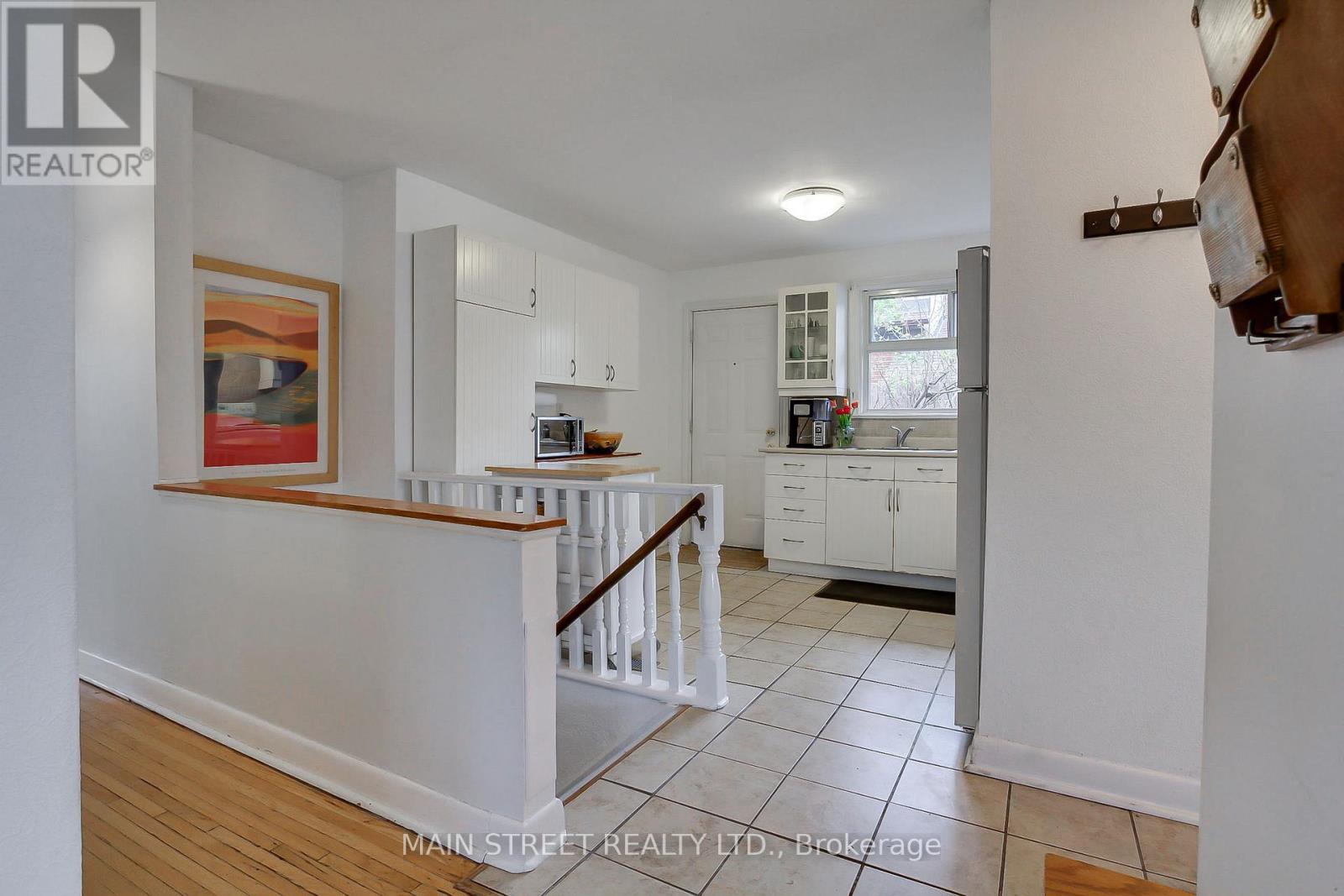 14 Westhampton Drive, Toronto, Ontario  M9R 1X6 - Photo 15 - W13094038
