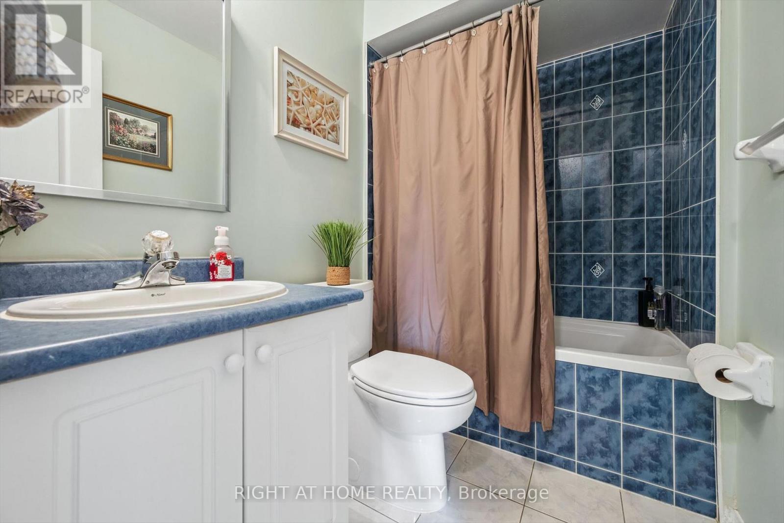 22 Zebra Trail, Brampton, Ontario  L6R 2J2 - Photo 20 - W13094048