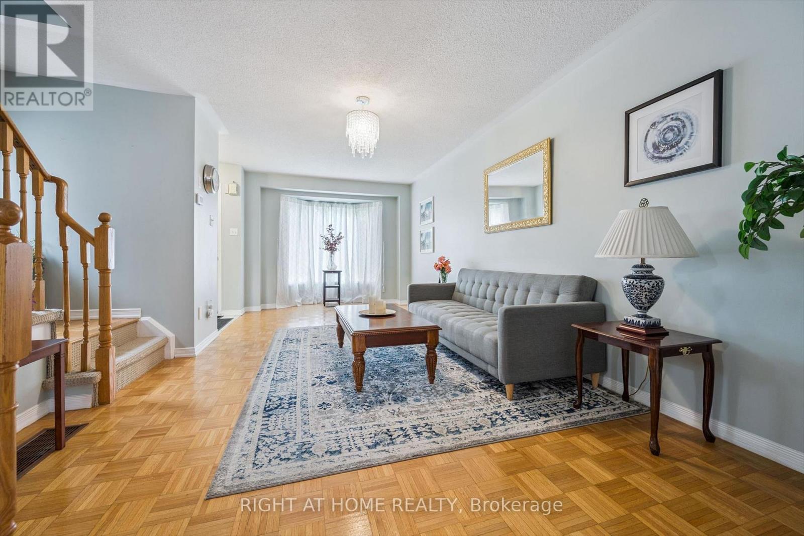 22 Zebra Trail, Brampton, Ontario  L6R 2J2 - Photo 4 - W13094048