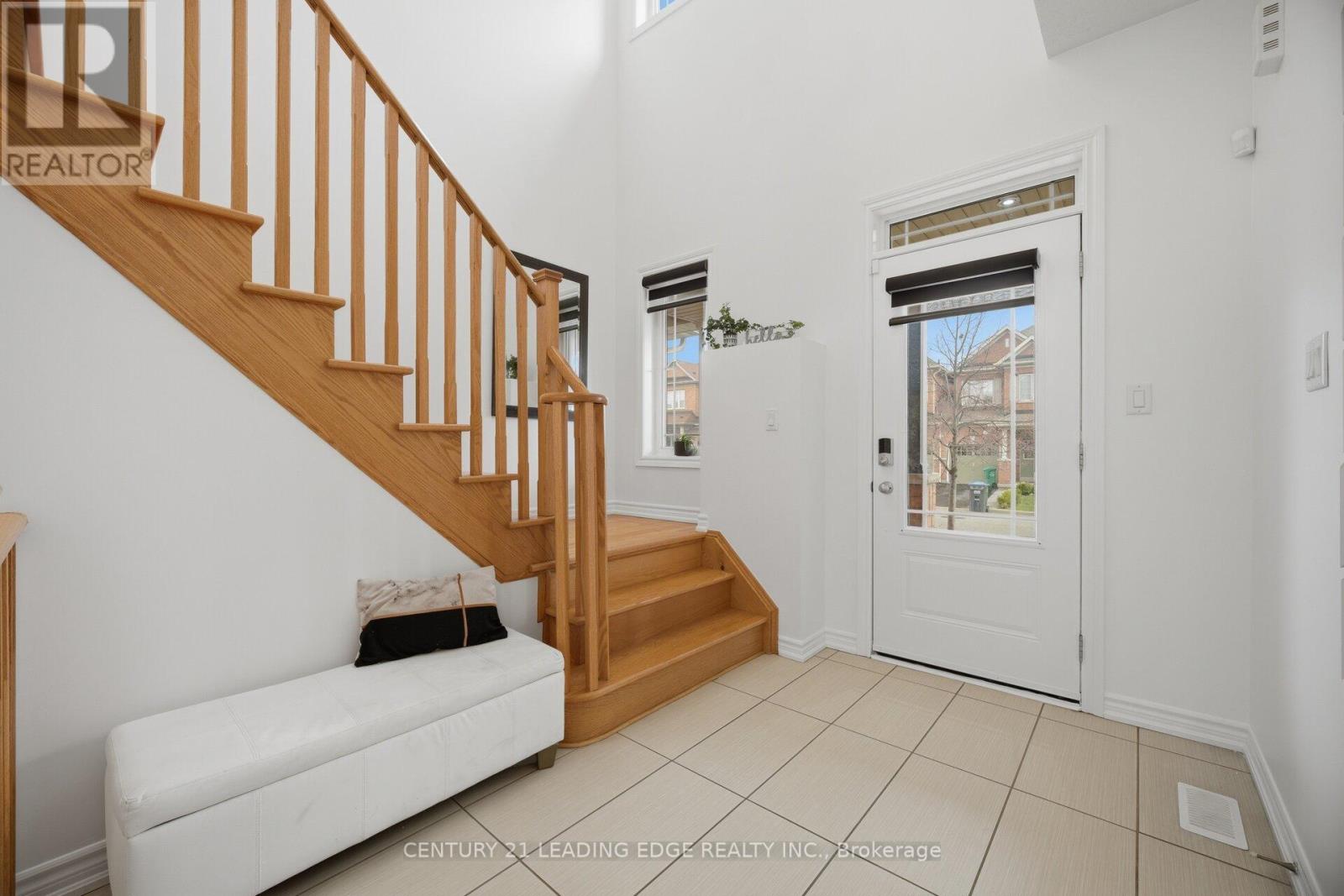 106 Kempenfelt Trail, Brampton, Ontario  L7A 0Z9 - Photo 17 - W13094100