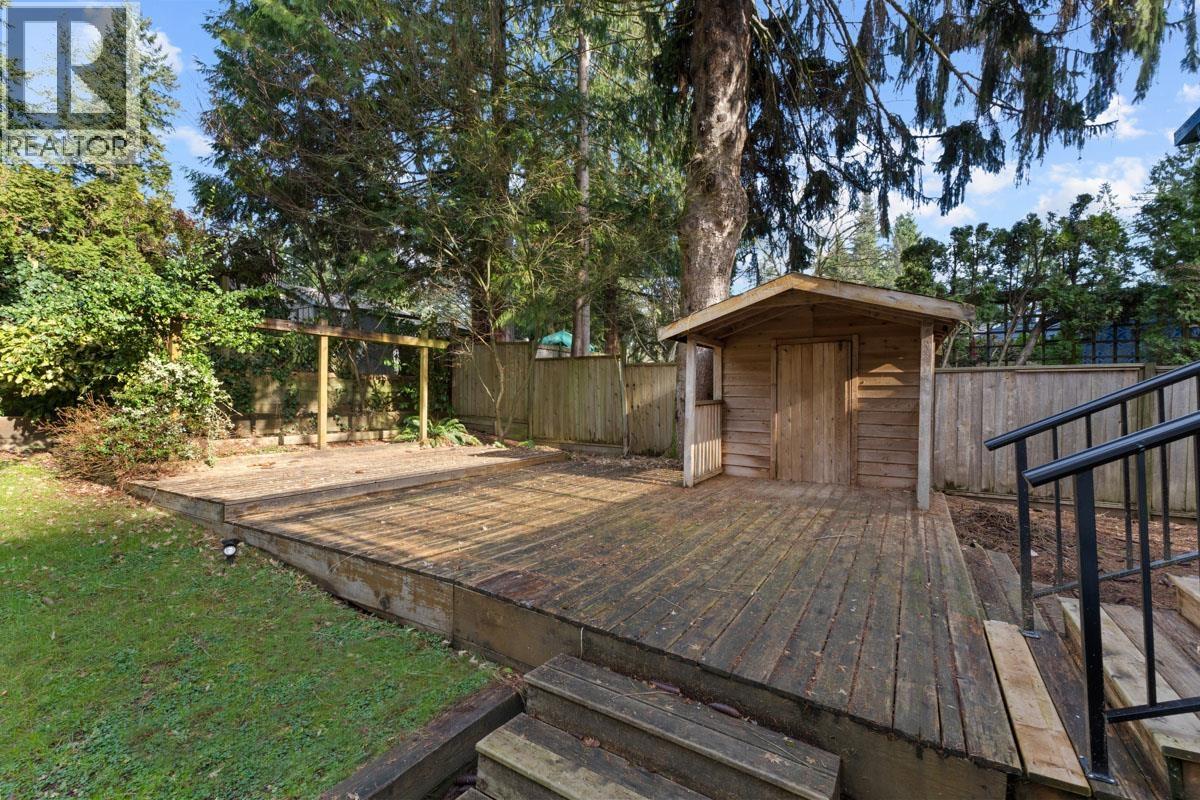 2518 Swinburne Avenue, North Vancouver, British Columbia  V7H 1L5 - Photo 32 - R3116845