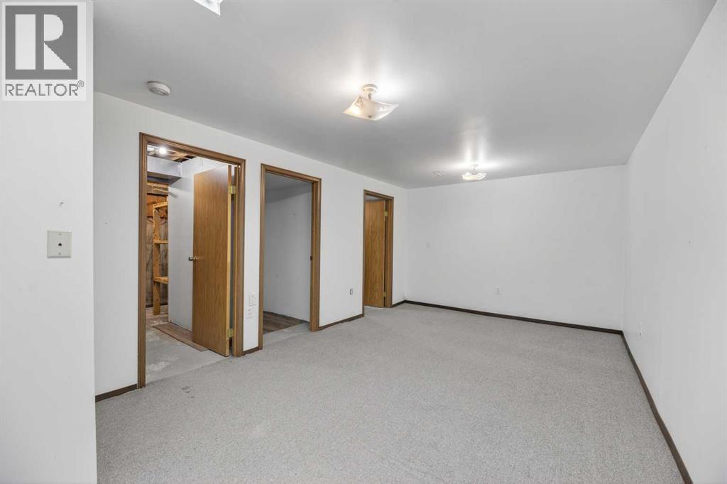 11 Westhill Crescent, Didsbury, Alberta  T0M 0W0 - Photo 23 - A2307344