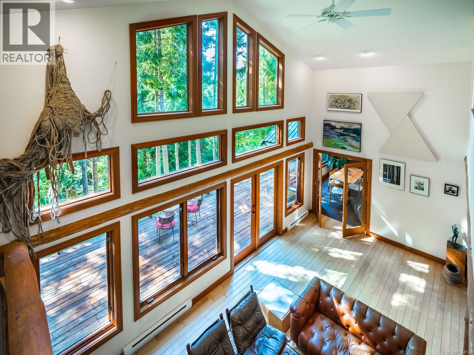 1055 Spider Lake Rd, Qualicum Beach, British Columbia  V9K 2L7 - Photo 10 - 1034534