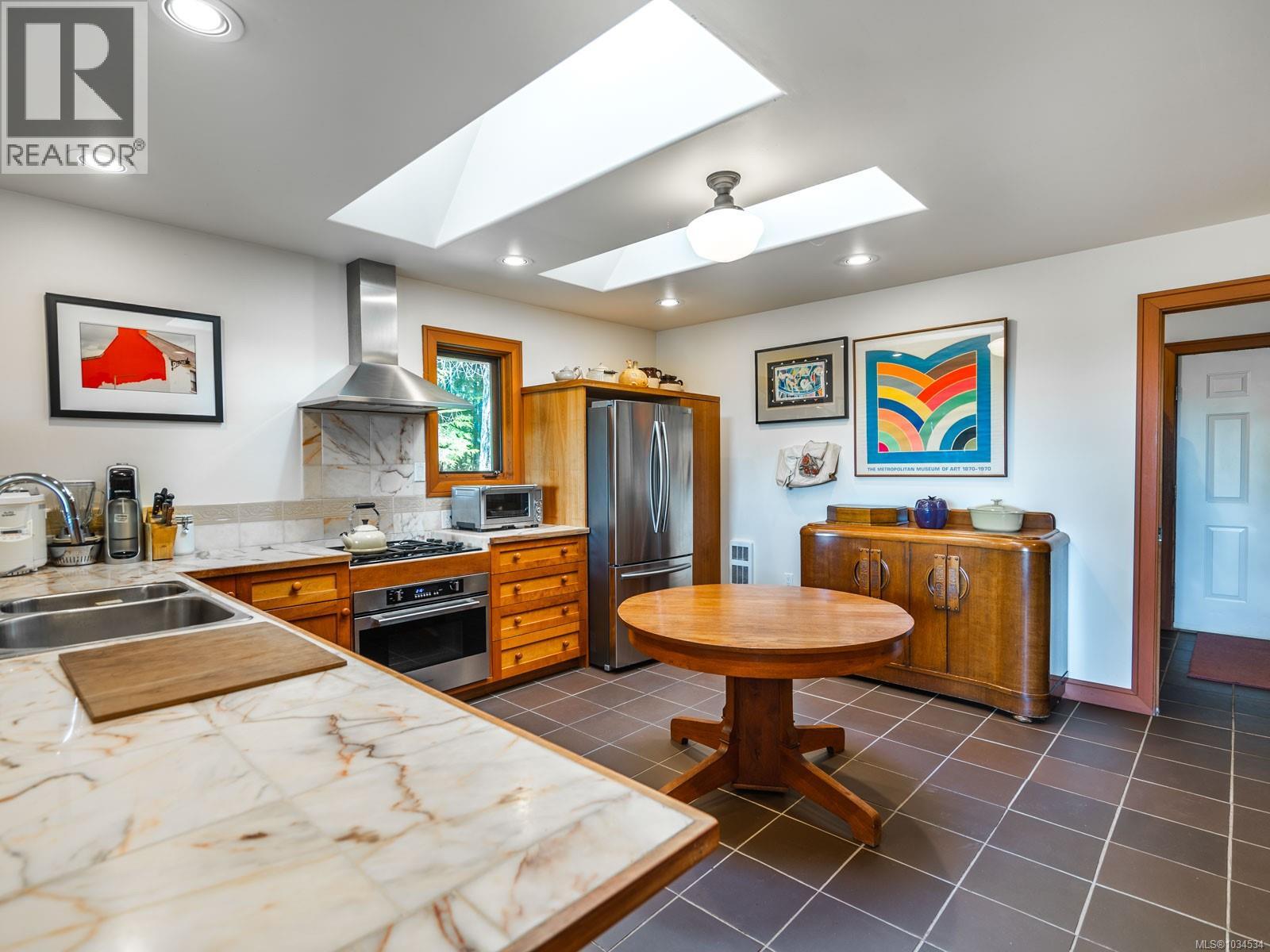 1055 Spider Lake Rd, Qualicum Beach, British Columbia  V9K 2L7 - Photo 24 - 1034534