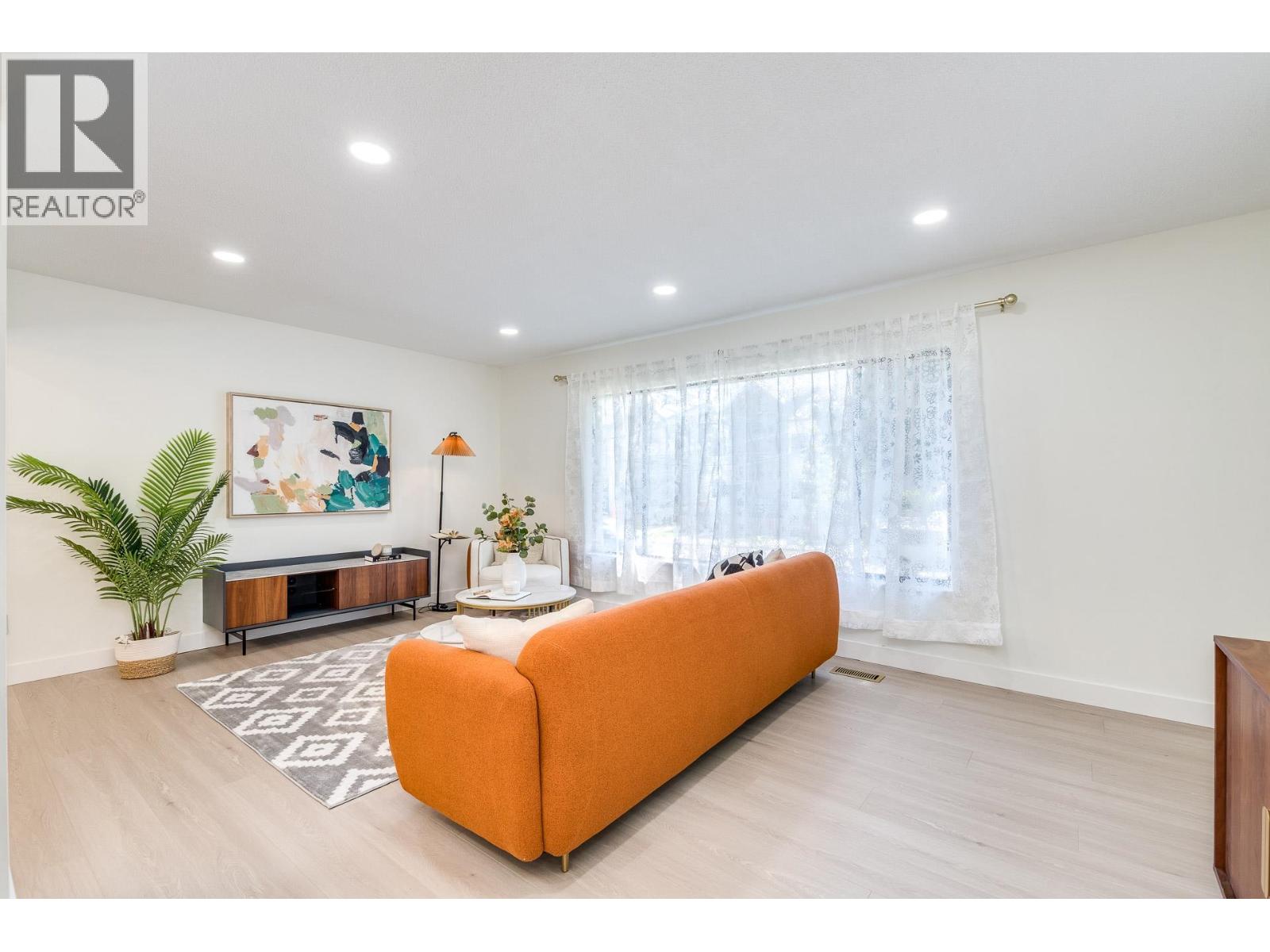 2155 RINDALL AVENUE, Port Coquitlam, British Columbia