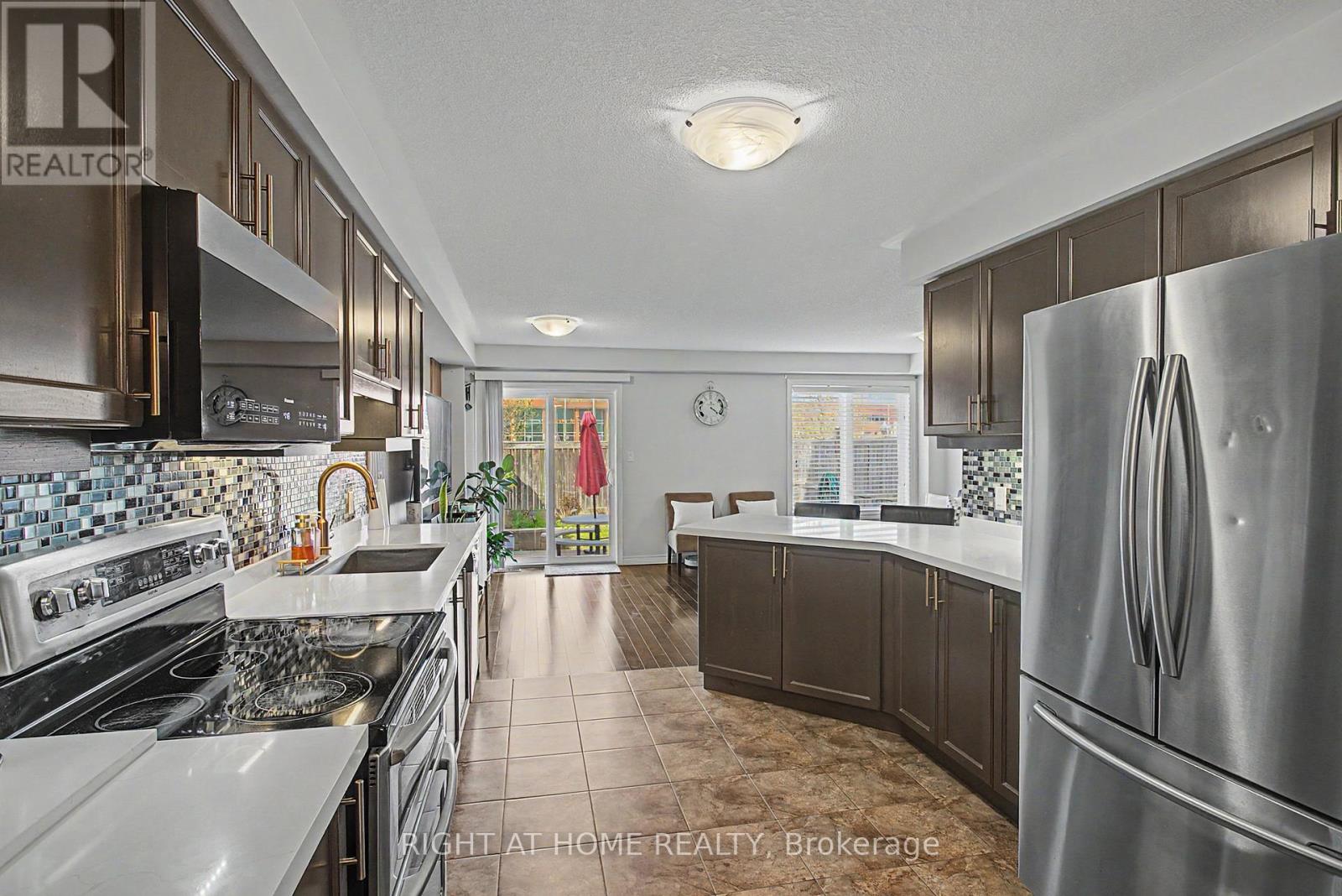 262 Pinehill Drive, Hamilton, Ontario  L0R 1P0 - Photo 11 - X13094026