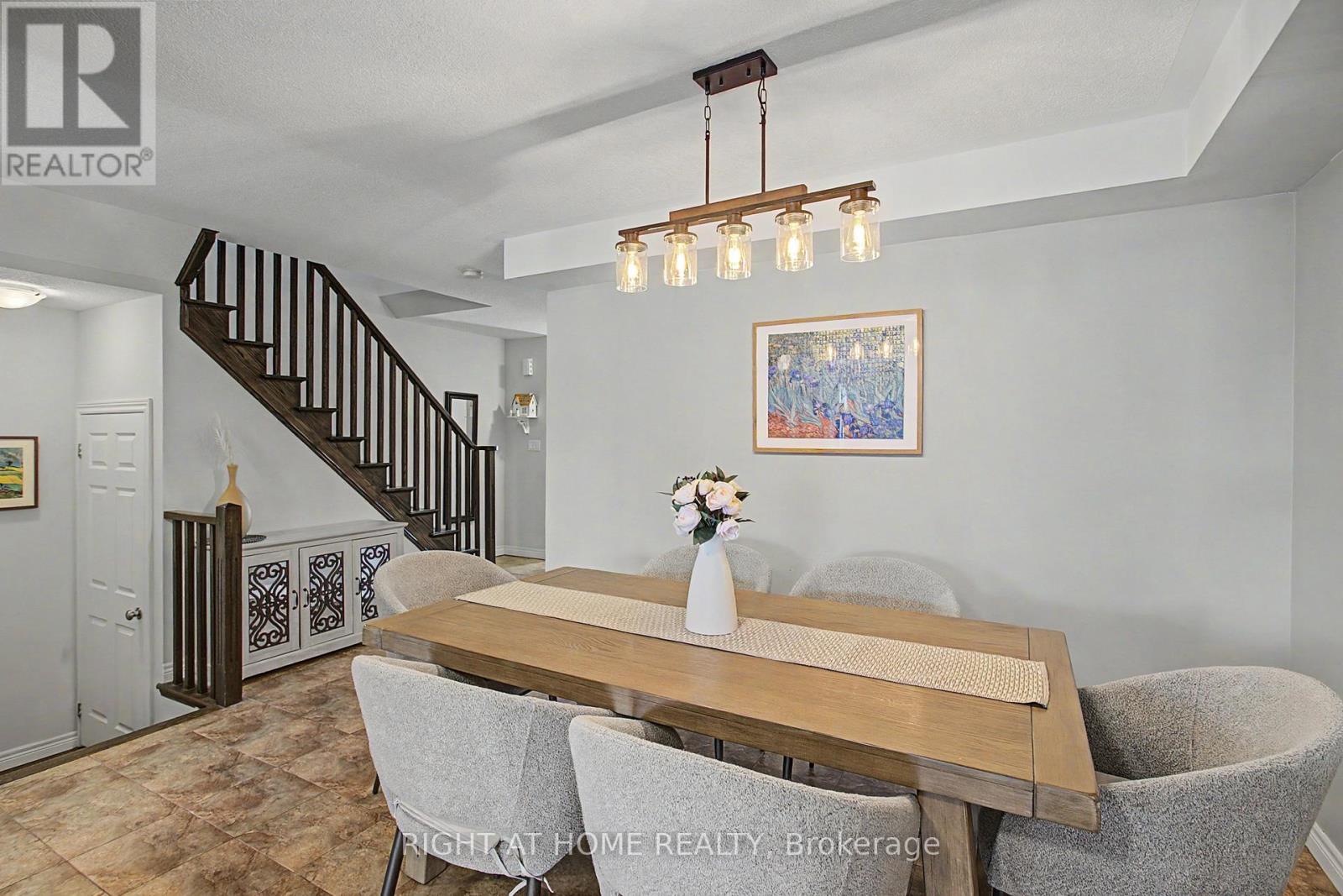 262 Pinehill Drive, Hamilton, Ontario  L0R 1P0 - Photo 12 - X13094026