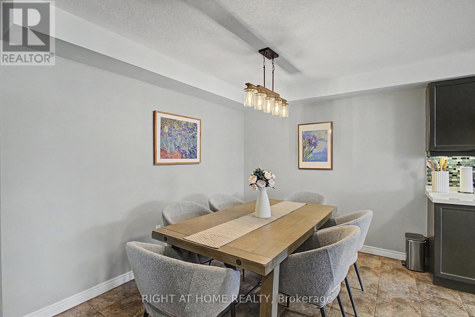 262 Pinehill Drive, Hamilton, Ontario  L0R 1P0 - Photo 13 - X13094026