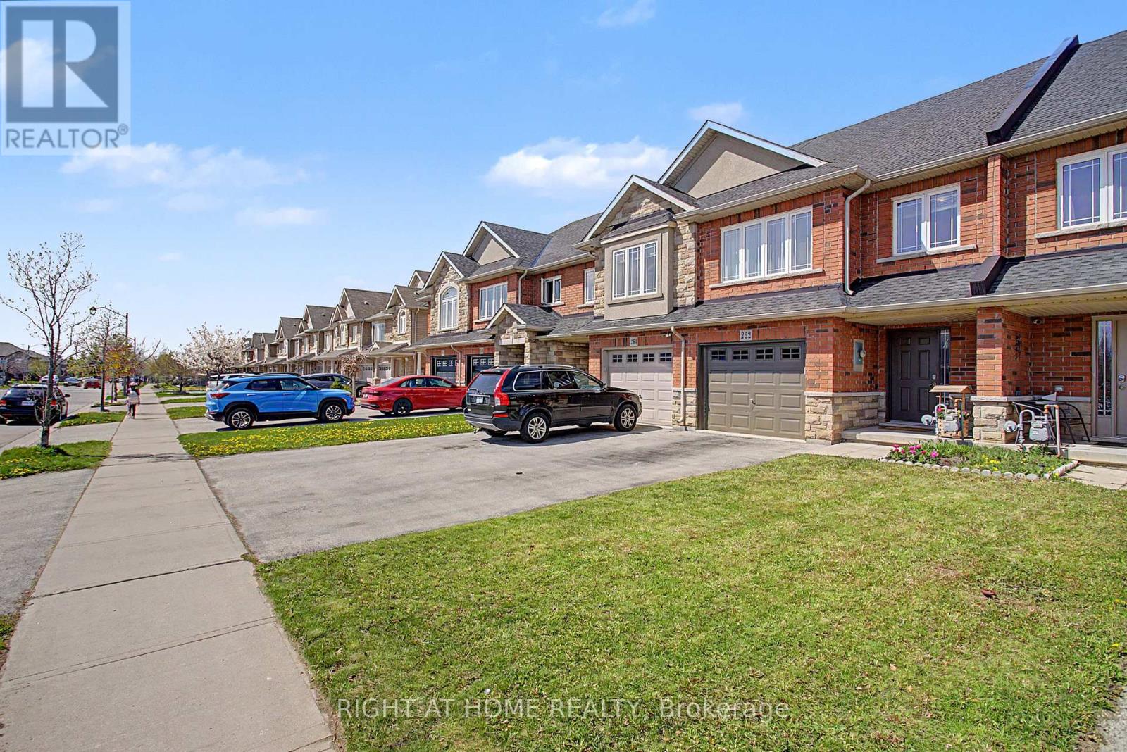 262 Pinehill Drive, Hamilton, Ontario  L0R 1P0 - Photo 2 - X13094026