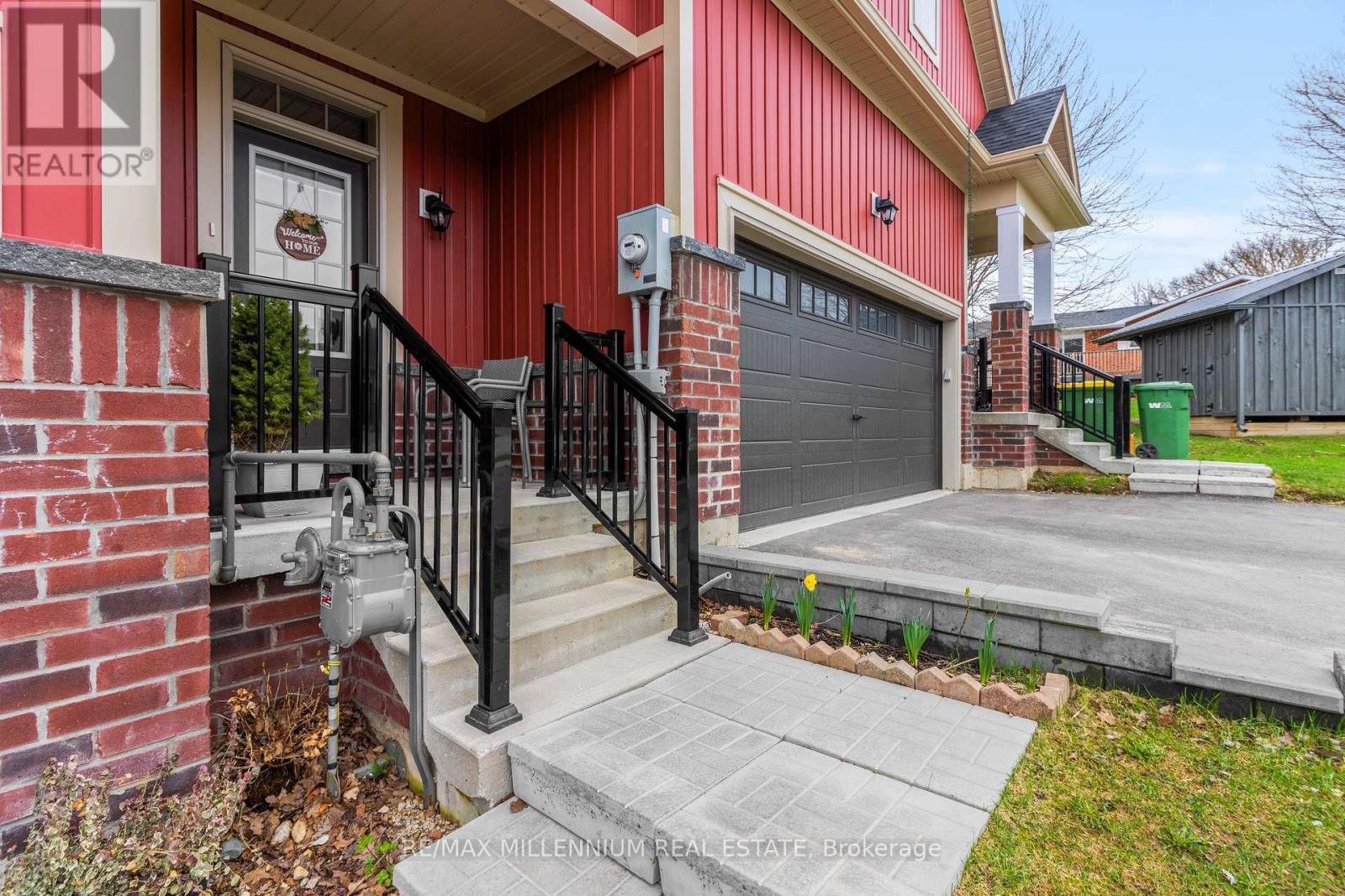 105 Stonebrook Way, Grey Highlands, Ontario  N0C 1H0 - Photo 4 - X13094046