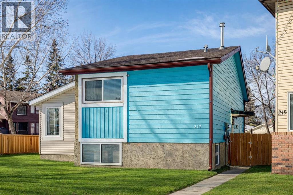 217 Aboyne Place NE, Calgary, Alberta