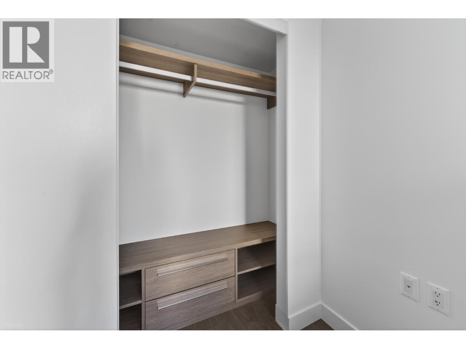 651 6328 No. 3 Road, Richmond, British Columbia  V6Y 0L6 - Photo 5 - R3120196