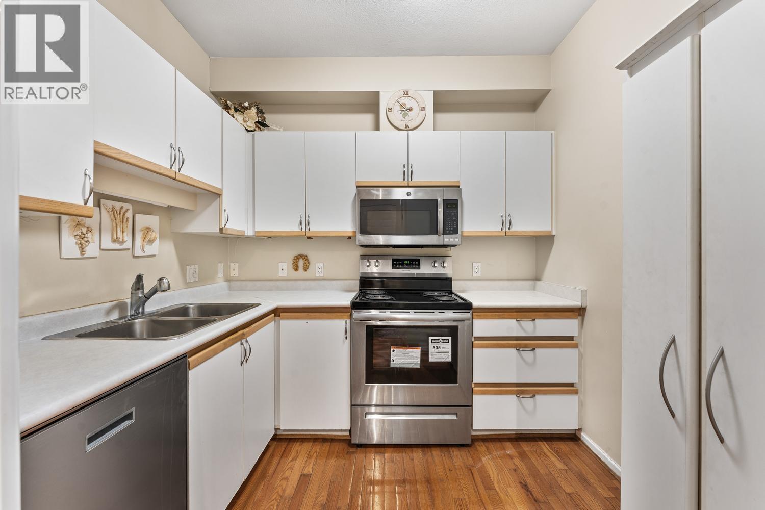 101 843 22nd Street, West Vancouver, British Columbia  V7V 4C1 - Photo 10 - R3120687