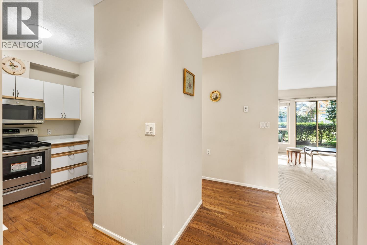 101 843 22nd Street, West Vancouver, British Columbia  V7V 4C1 - Photo 12 - R3120687