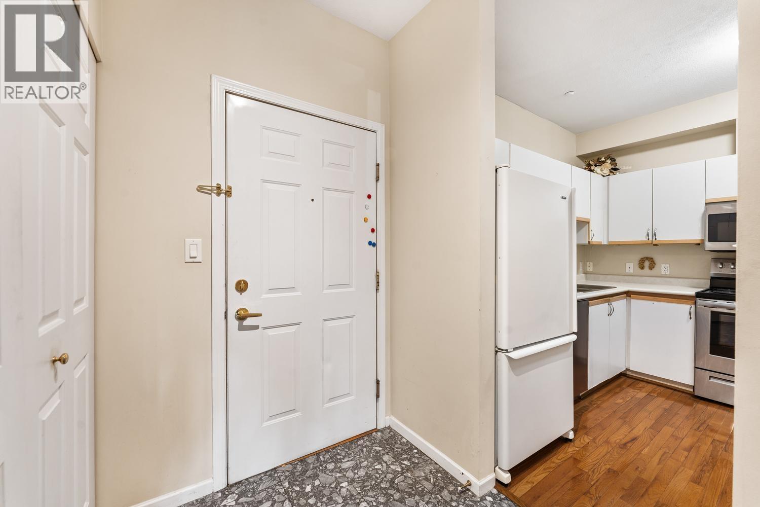 101 843 22nd Street, West Vancouver, British Columbia  V7V 4C1 - Photo 13 - R3120687