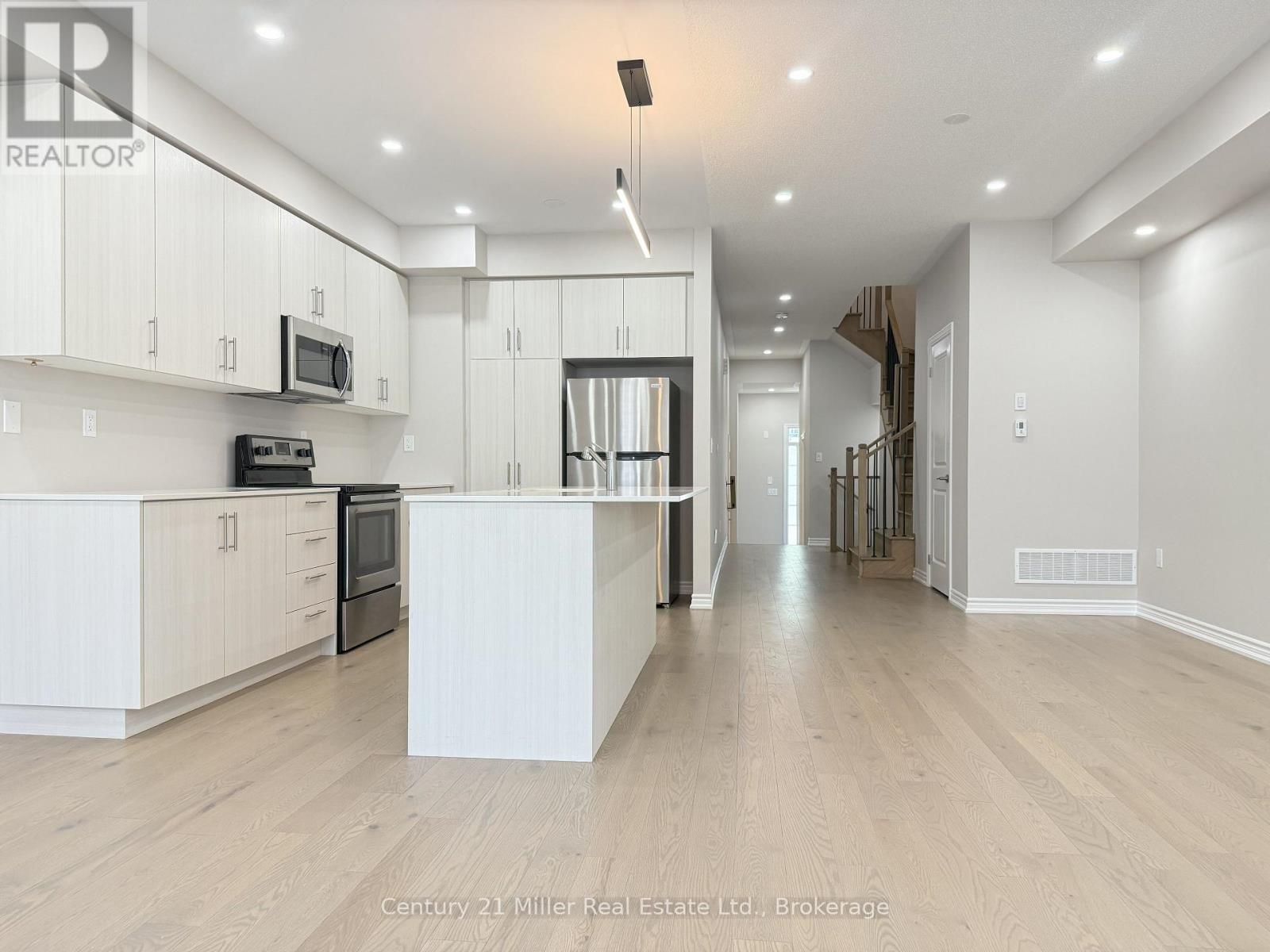373 Twinflower Place, Milton, Ontario  L9E 1T2 - Photo 10 - W13094178