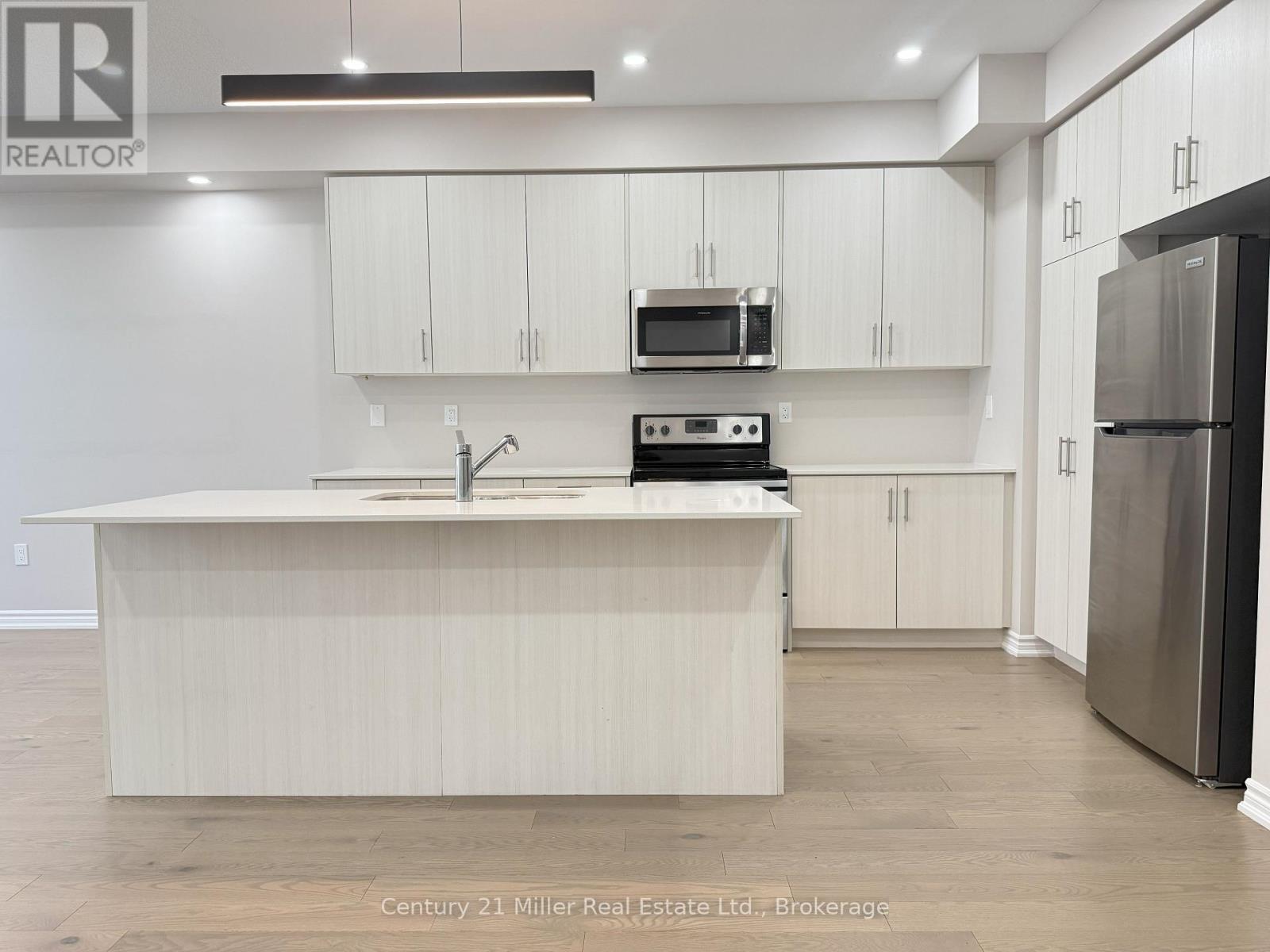 373 Twinflower Place, Milton, Ontario  L9E 1T2 - Photo 9 - W13094178