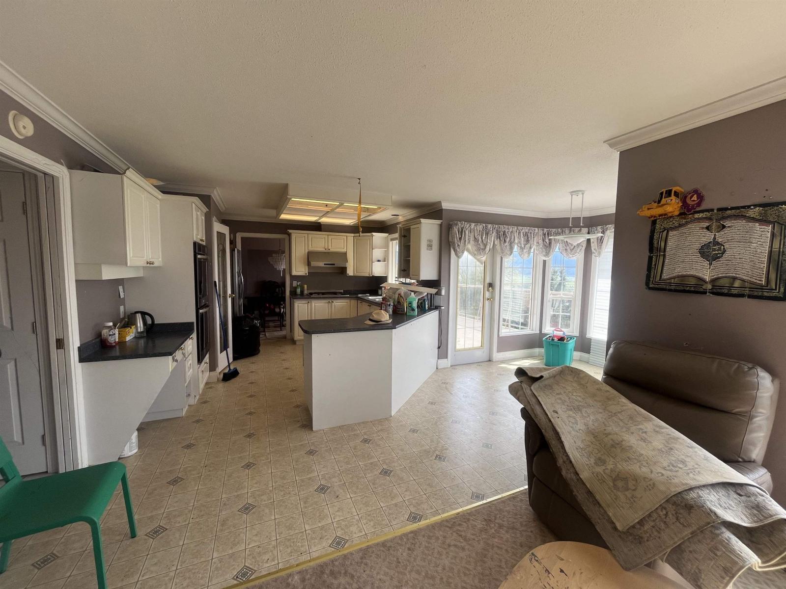 36078 Marquis Court, Abbotsford, British Columbia  V3G 1L1 - Photo 6 - R3116950