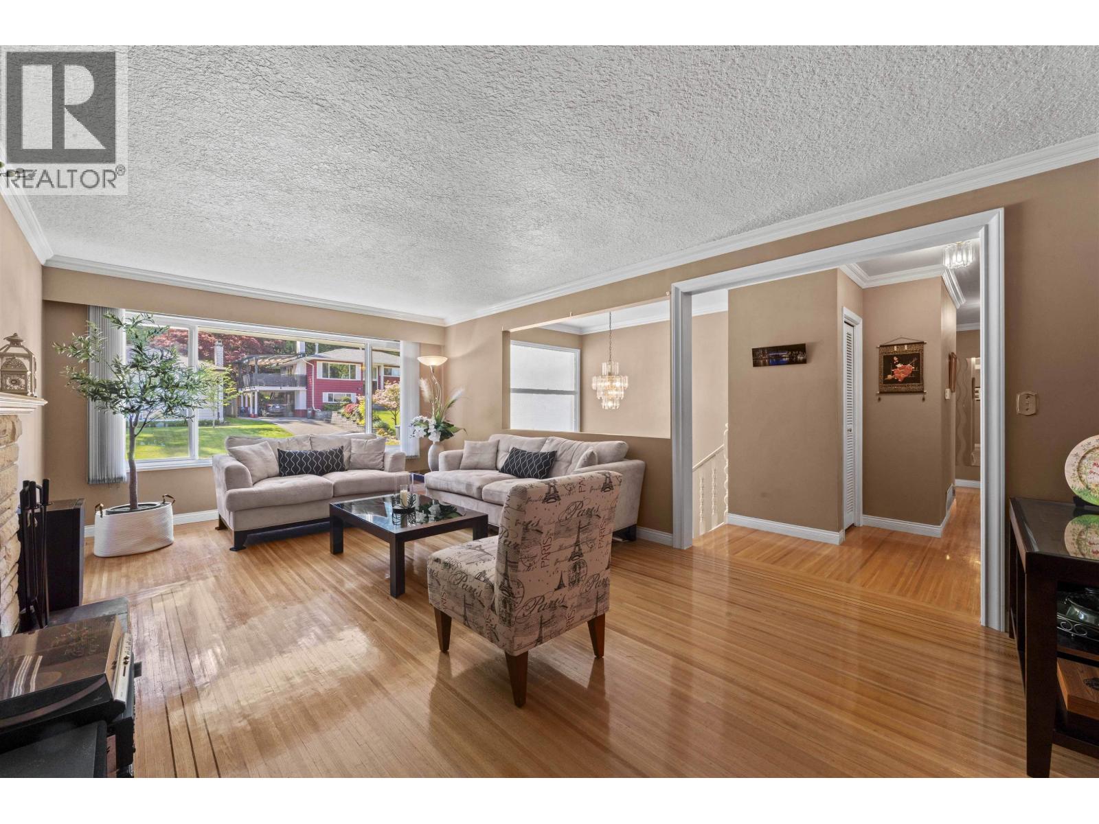 924 Garrow Drive, Port Moody, British Columbia  V3H 1H9 - Photo 6 - R3120100