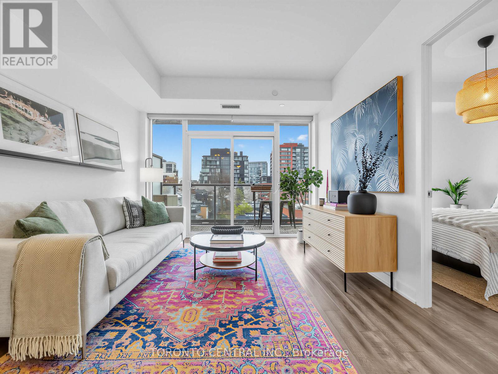 402 - 106 DOVERCOURT ROAD, Toronto, Ontario