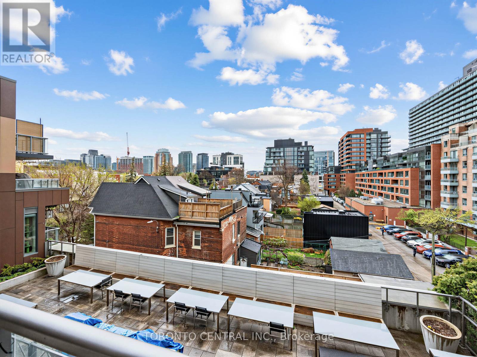 402 - 106 Dovercourt Road, Toronto, Ontario  M6J 0G4 - Photo 18 - C13094122