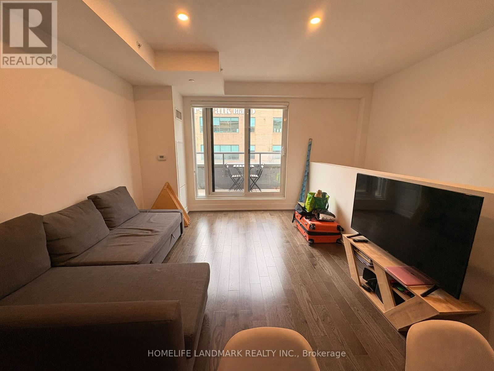Th4 - 175 Pears Avenue, Toronto, Ontario  M5R 0C2 - Photo 4 - C13094142