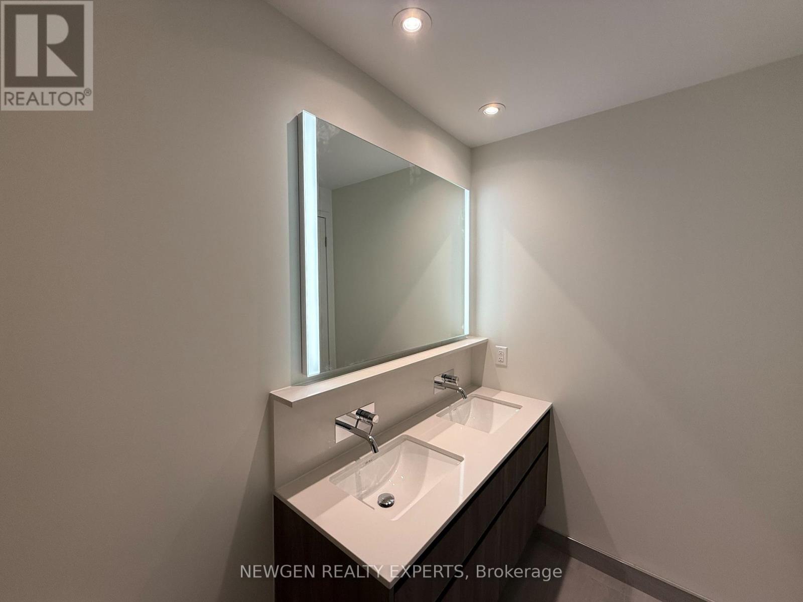 301 - 322 Dupont Street, Toronto, Ontario  M5R 0E3 - Photo 15 - C13094146