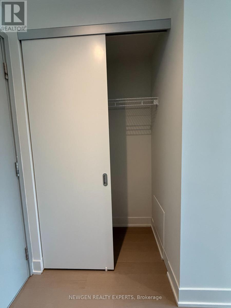 301 - 322 Dupont Street, Toronto, Ontario  M5R 0E3 - Photo 3 - C13094146