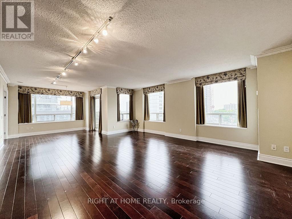 905 - 123 Eglinton Avenue, Toronto, Ontario  M4P 1J2 - Photo 15 - C13094176
