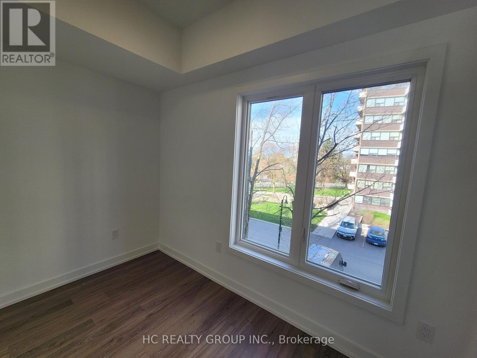 11 Calamint Lane, Toronto, Ontario  M1W 2H1 - Photo 10 - E13094108