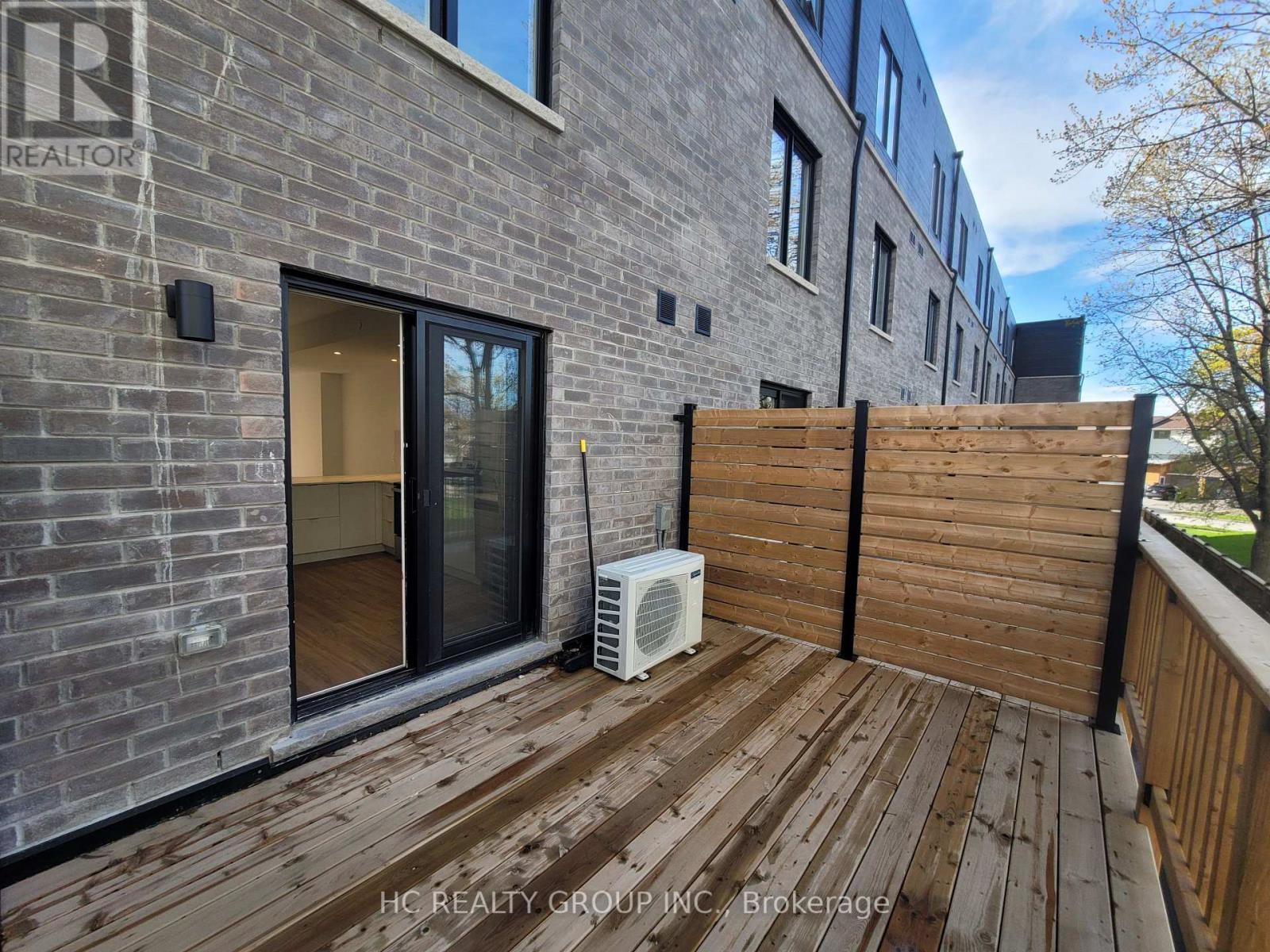 11 Calamint Lane, Toronto, Ontario  M1W 2H1 - Photo 20 - E13094108