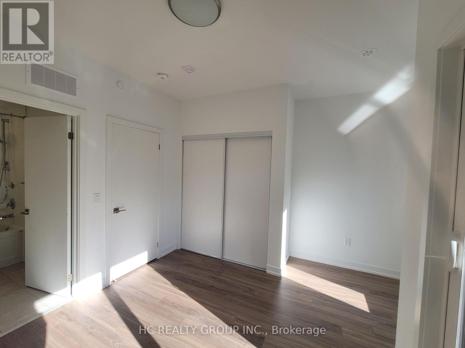 11 Calamint Lane, Toronto, Ontario  M1W 2H1 - Photo 8 - E13094108