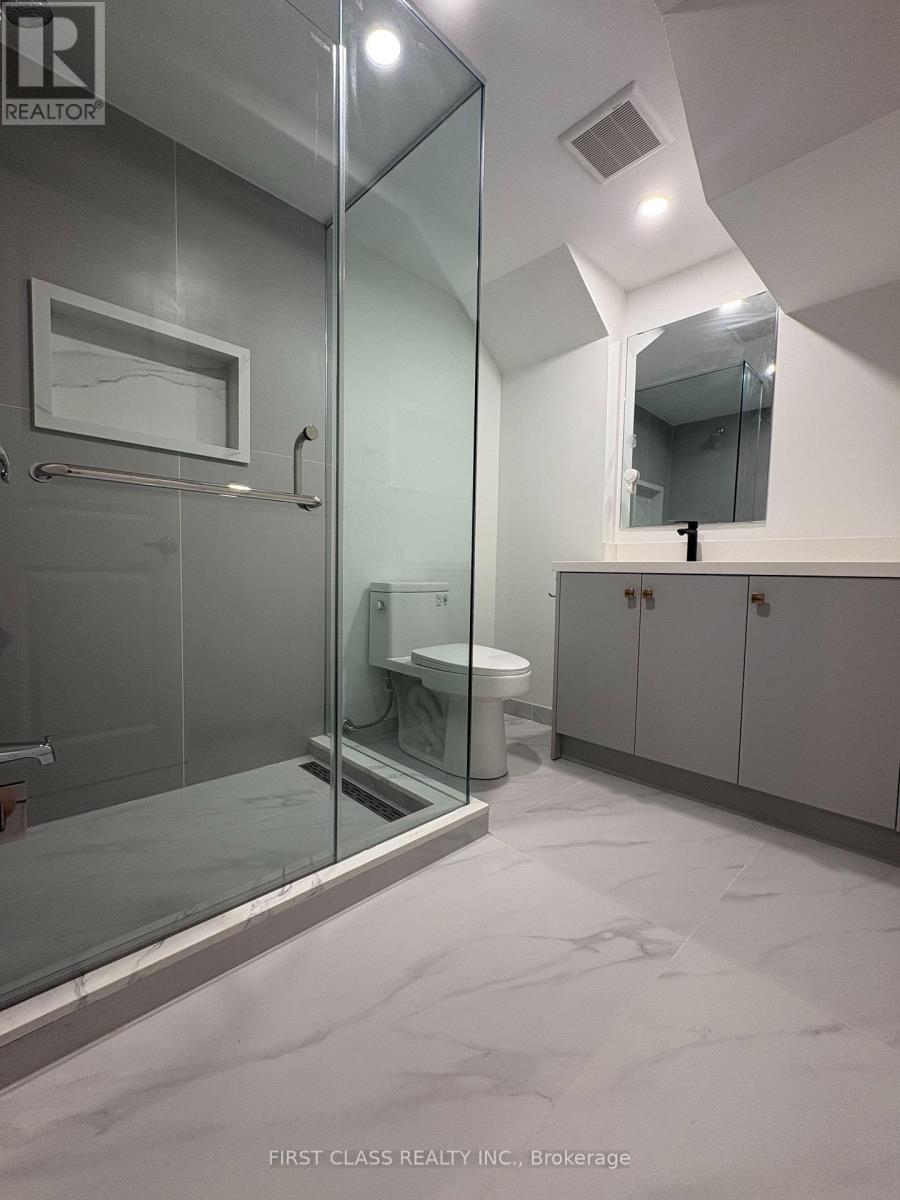 24 York Downs Boulevard, Markham, Ontario  L6C 3J7 - Photo 10 - N13094130
