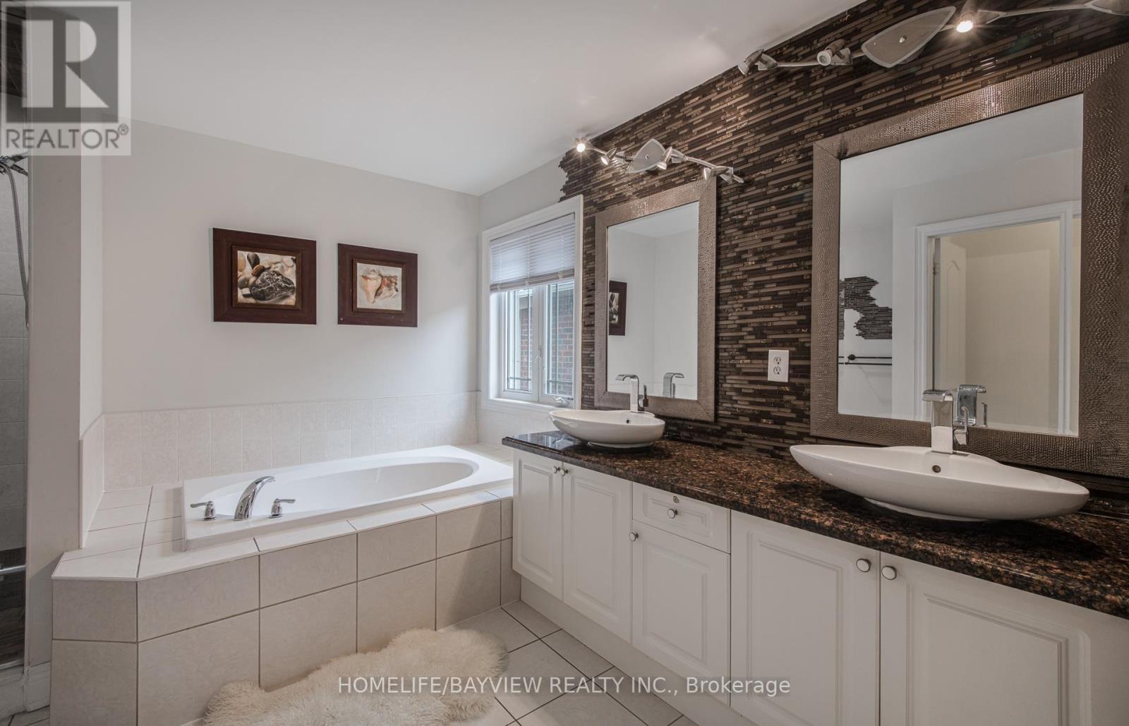 120 Valley Vista Drive, Vaughan, Ontario  L6A 0Z3 - Photo 14 - N13094166