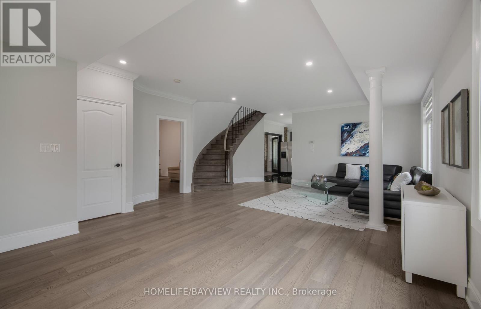 120 Valley Vista Drive, Vaughan, Ontario  L6A 0Z3 - Photo 5 - N13094166