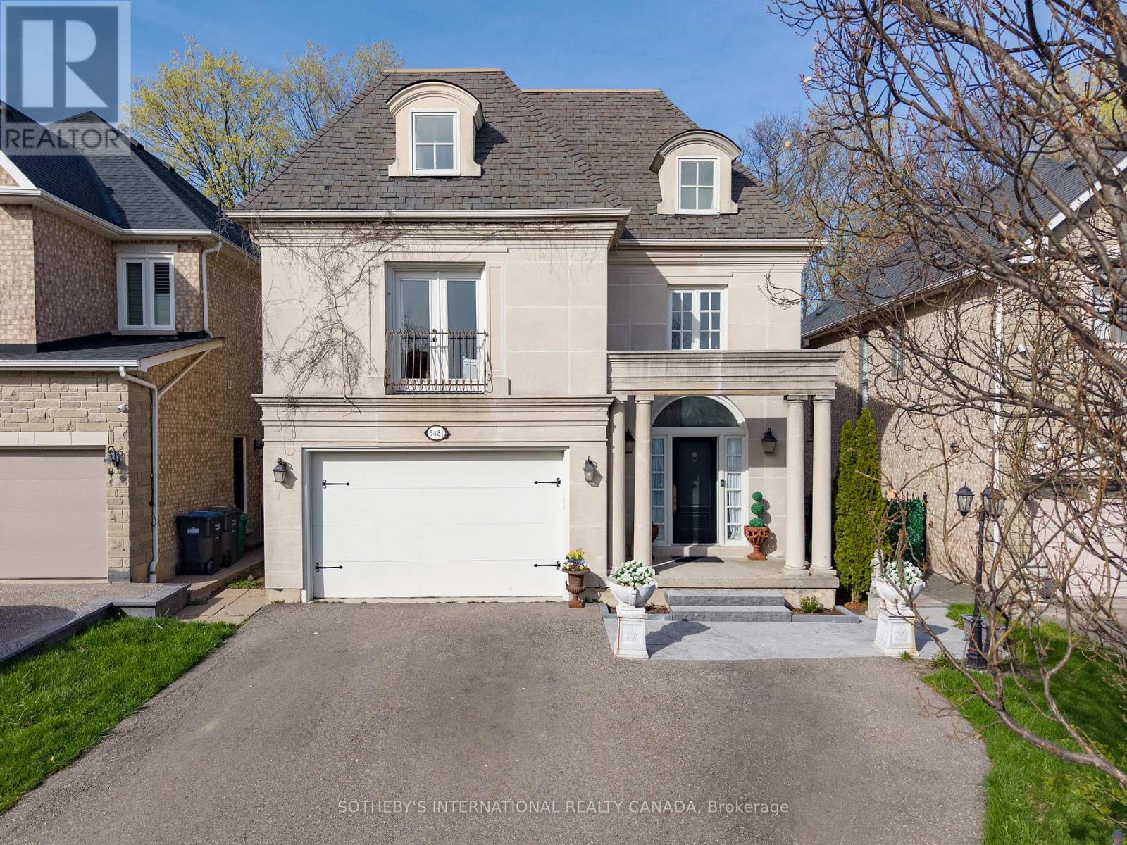 5481 Middleport Crescent, Mississauga, Ontario  L4Z 3V2 - Photo 3 - W13094114
