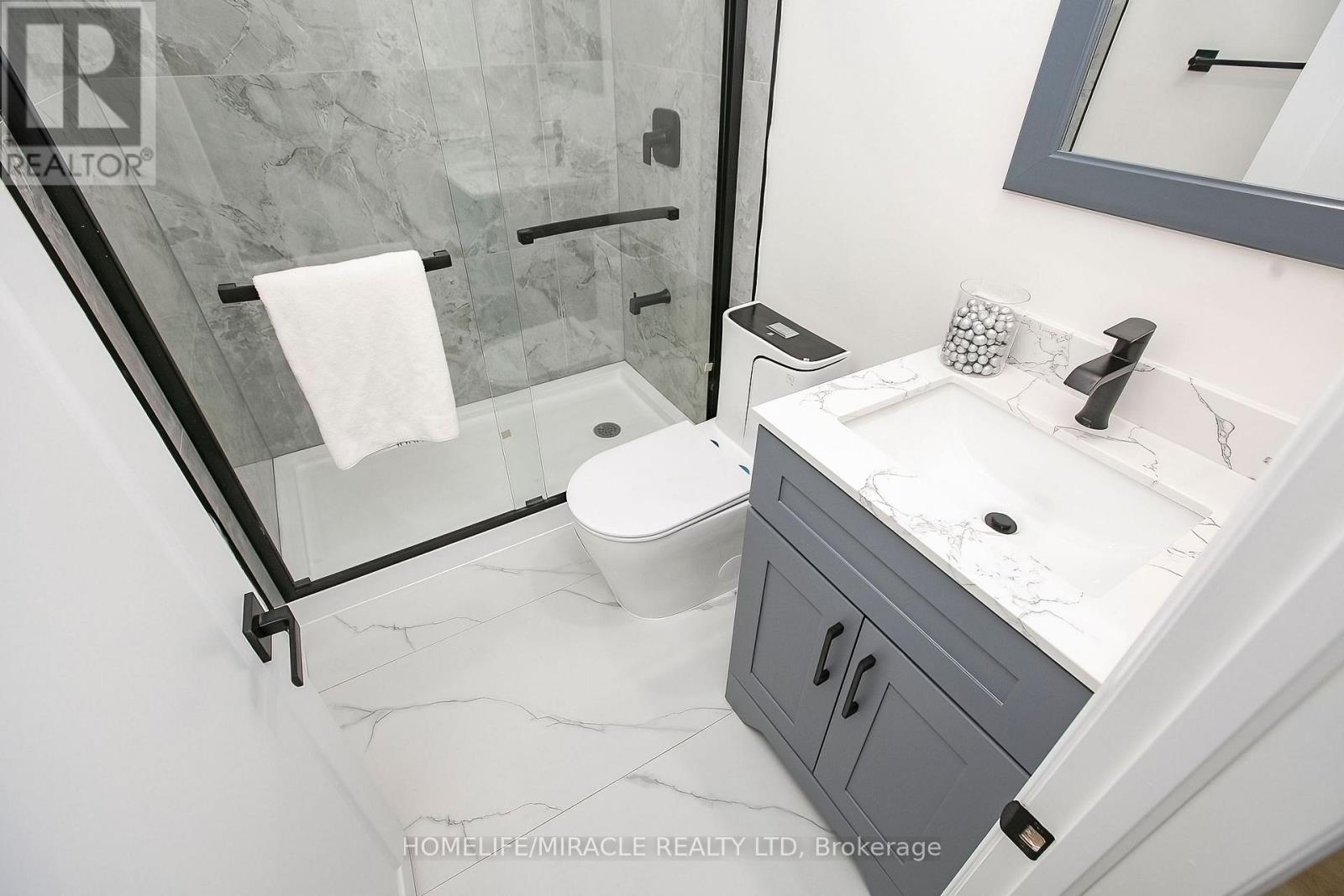 52 Foxacre Row, Brampton, Ontario  L6V 3P5 - Photo 46 - W13094128