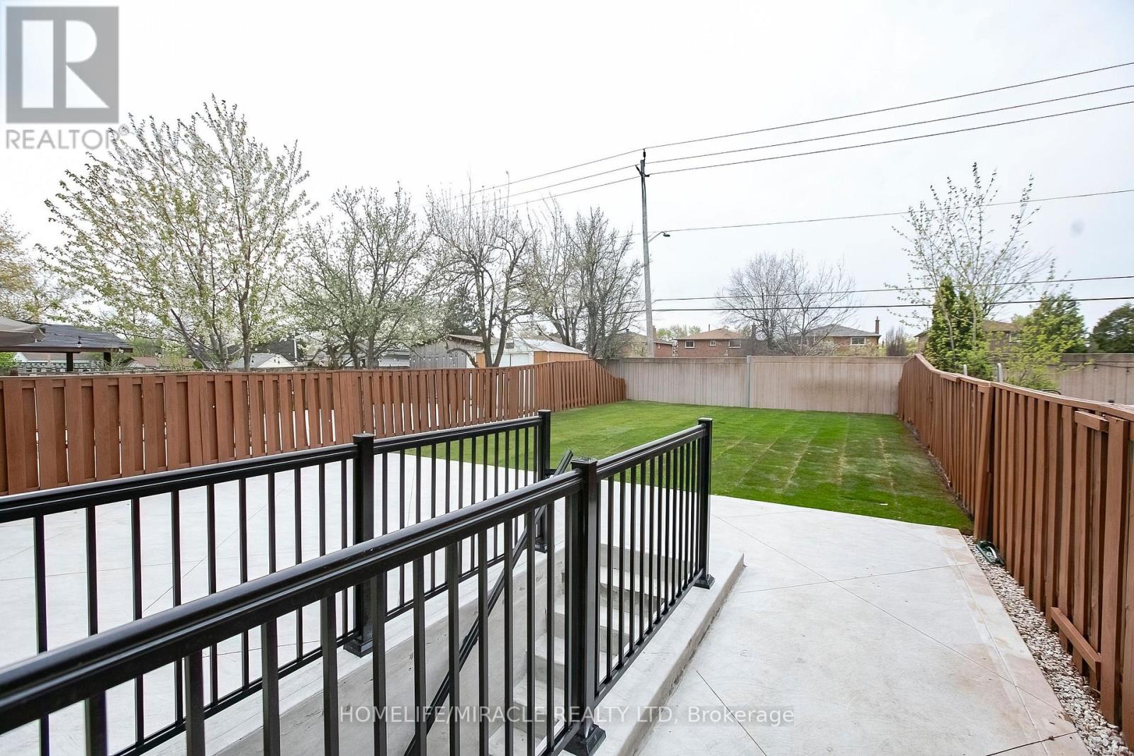52 Foxacre Row, Brampton, Ontario  L6V 3P5 - Photo 49 - W13094128