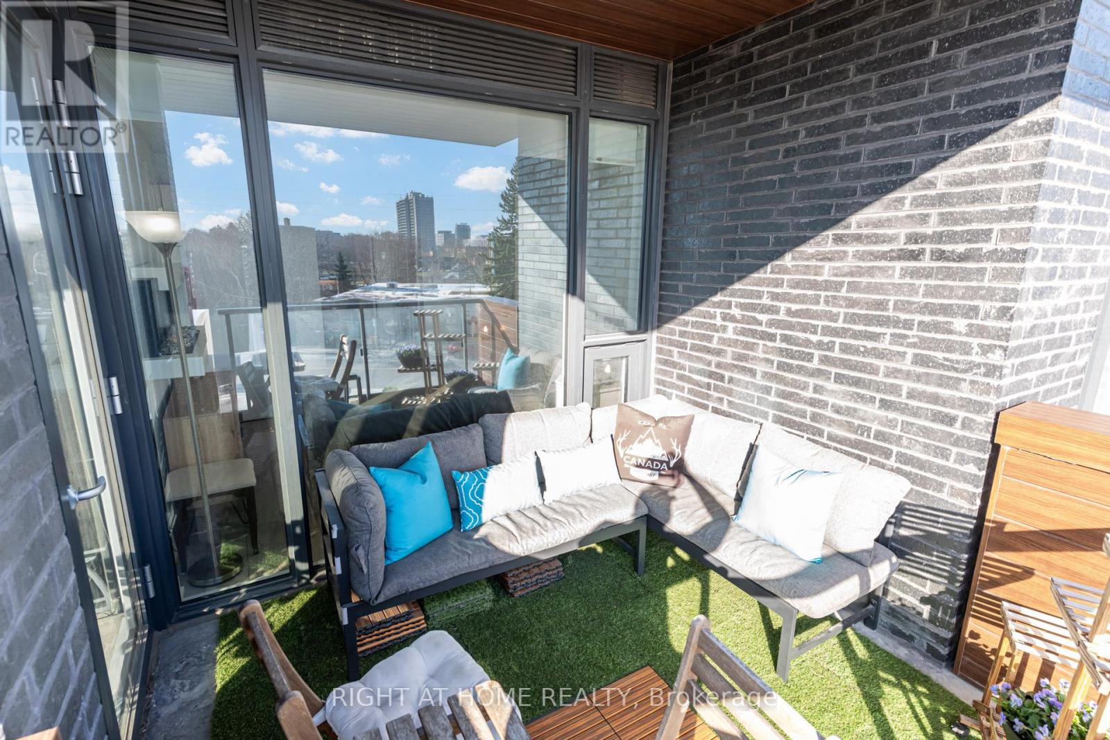 506 - 21 Park Street E, Mississauga, Ontario  L5G 0C2 - Photo 39 - W13094140