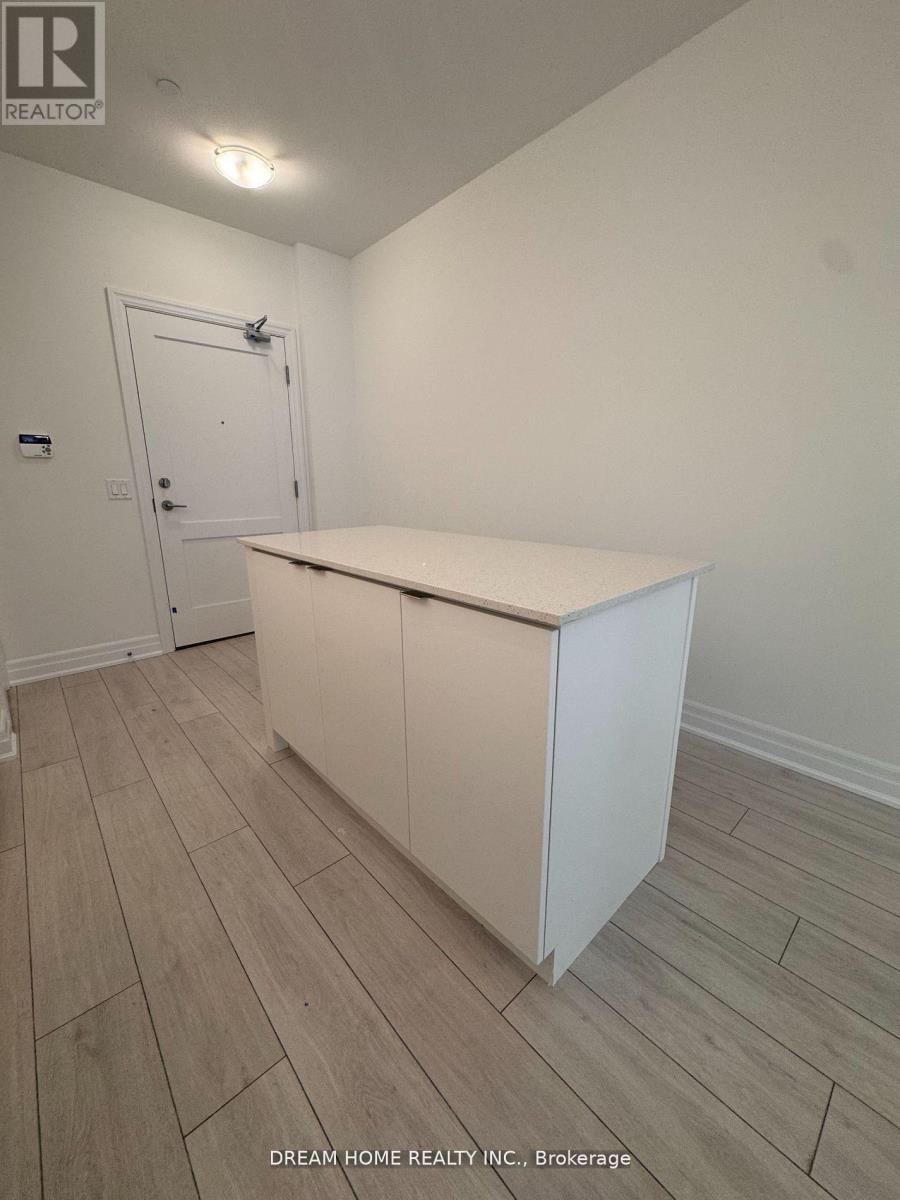 3010 - 30 Elm Drive W, Mississauga, Ontario  L5B 0N6 - Photo 8 - W13094148
