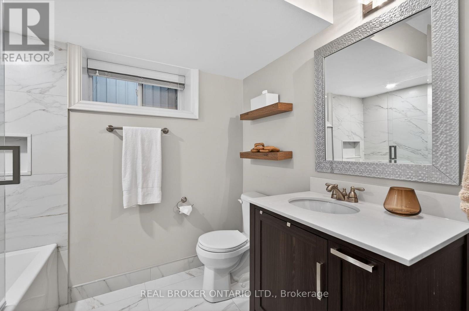 8 Gamble Street, Halton Hills, Ontario  L7G 0B7 - Photo 42 - W13094154