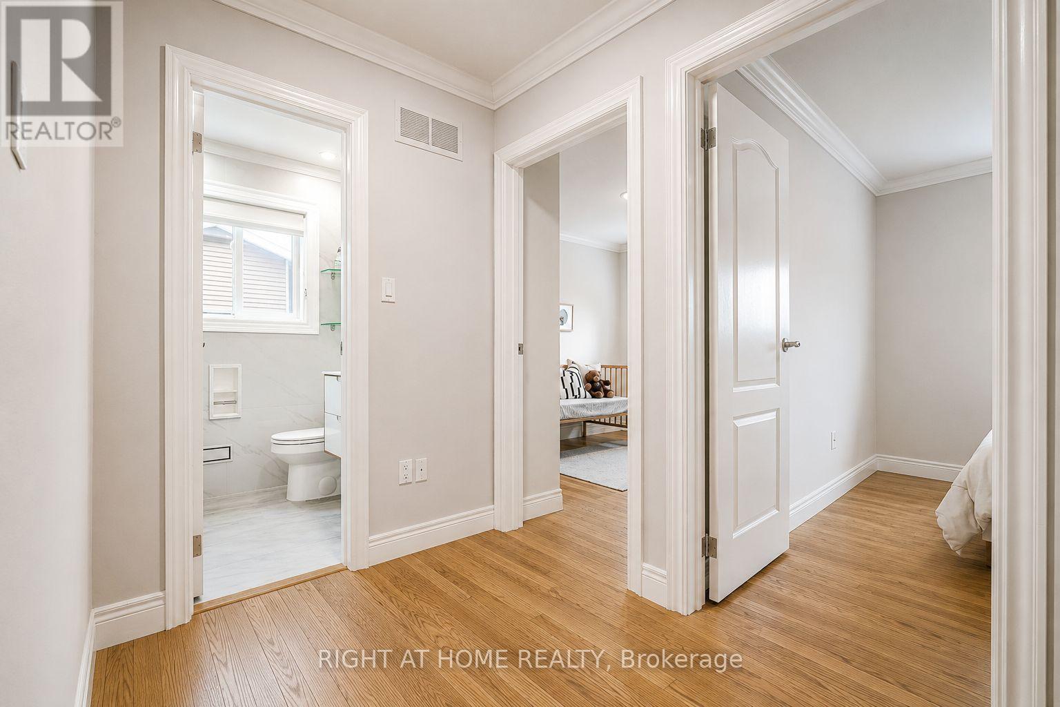 3305 Burdock Place, Mississauga, Ontario  L5A 4B7 - Photo 19 - W13094156