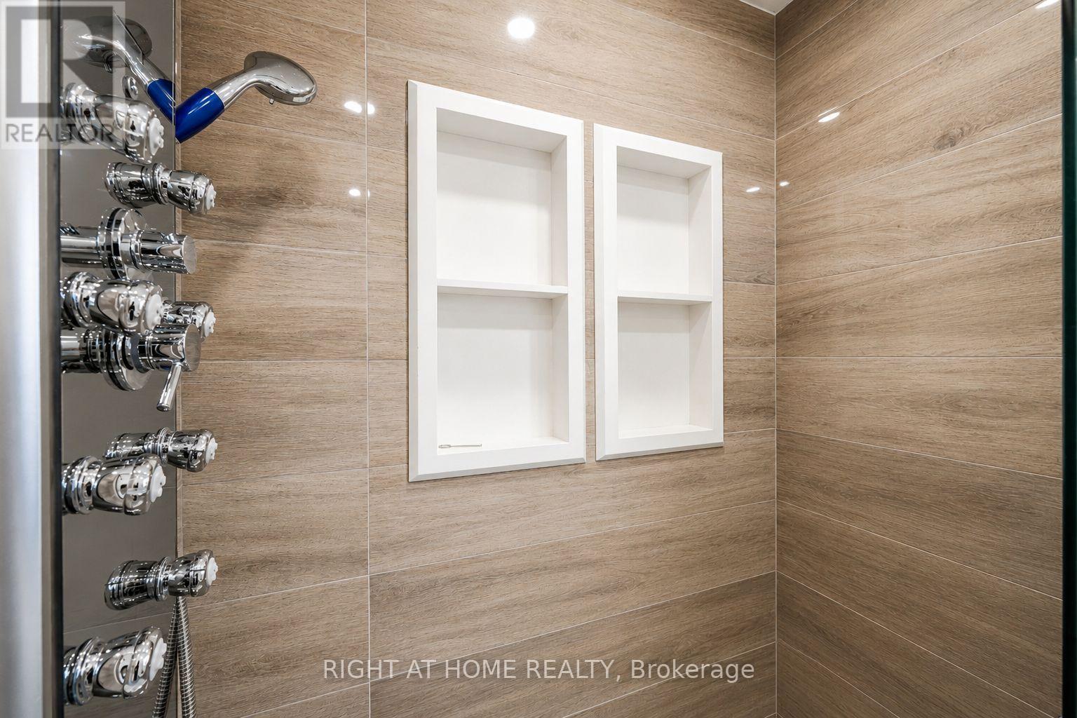 3305 Burdock Place, Mississauga, Ontario  L5A 4B7 - Photo 25 - W13094156
