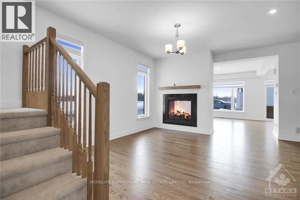 55 Big Dipper Street, Ottawa, Ontario  K4M 0M3 - Photo 4 - X13094172