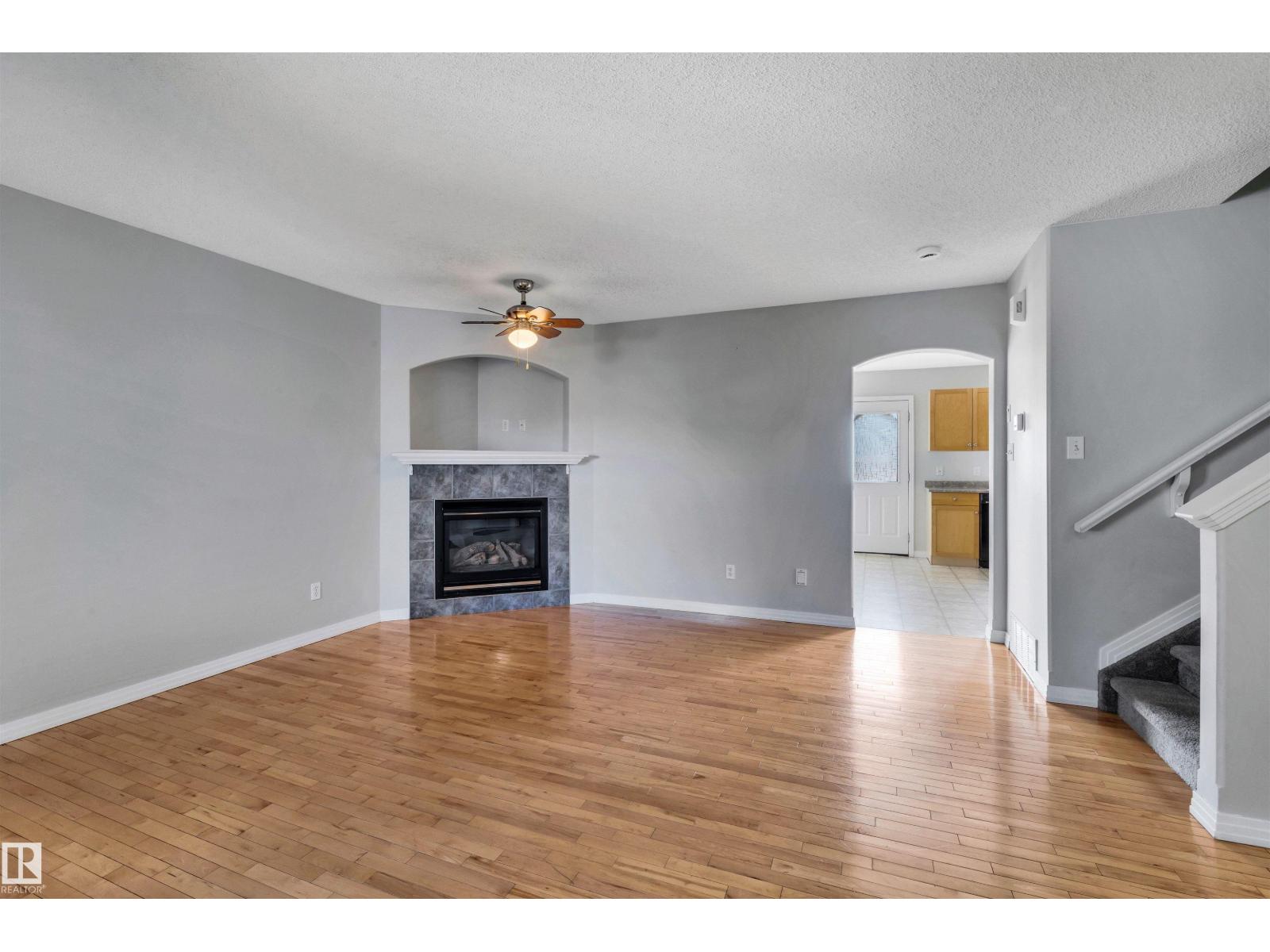 4316 151 Av Nw, Edmonton, Alberta  T5Y 3A9 - Photo 2 - E4485944