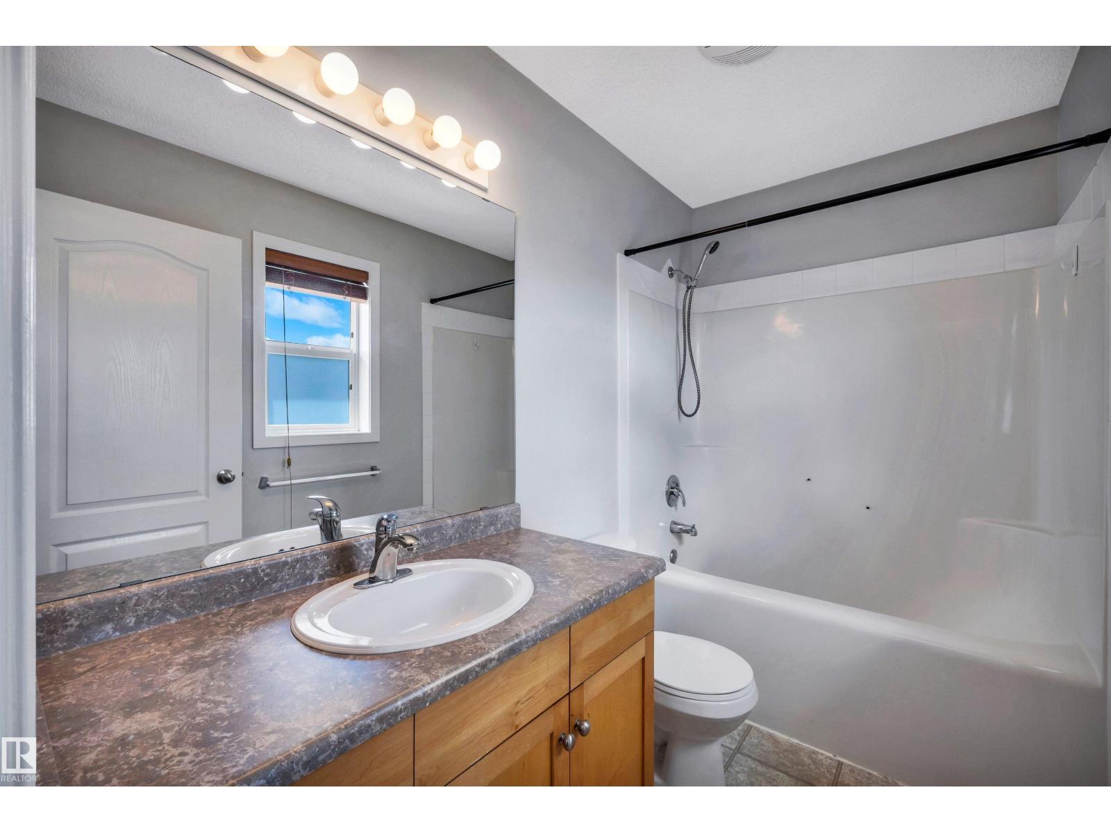 4316 151 Av Nw, Edmonton, Alberta  T5Y 3A9 - Photo 18 - E4485944