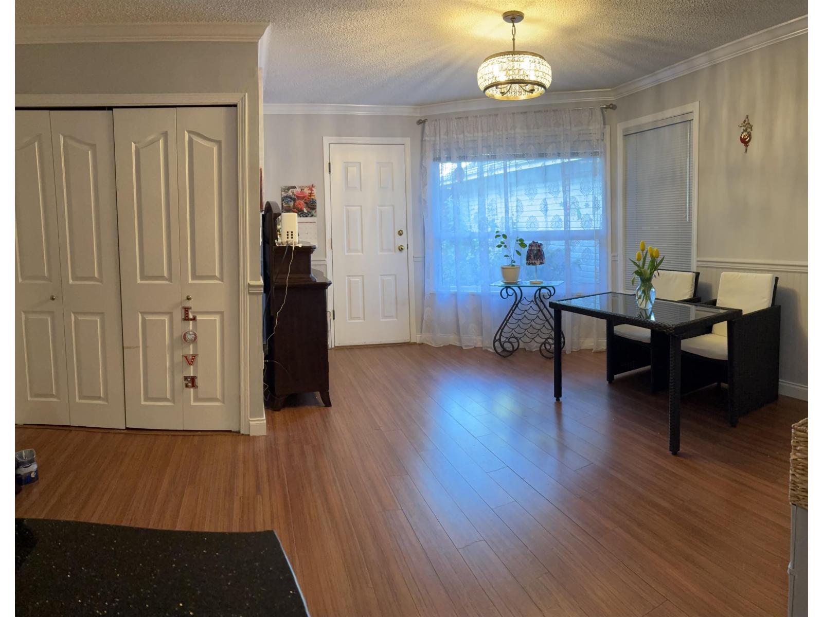 6433 121a Street, Surrey, British Columbia  V3W 0Y4 - Photo 6 - R3118745