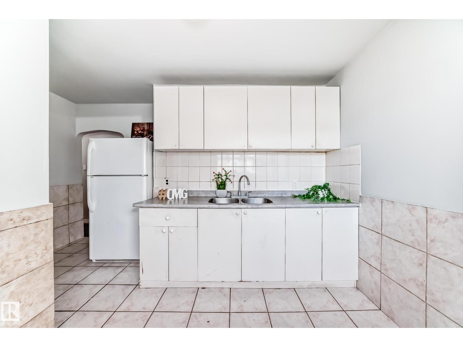 13003 Sherbrooke Av Nw, Edmonton, Alberta  T5L 4E6 - Photo 11 - E4486128