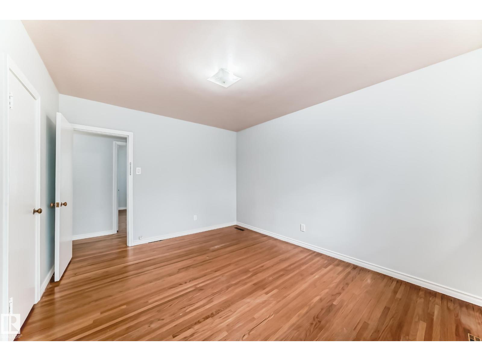 13003 Sherbrooke Av Nw, Edmonton, Alberta  T5L 4E6 - Photo 18 - E4486128