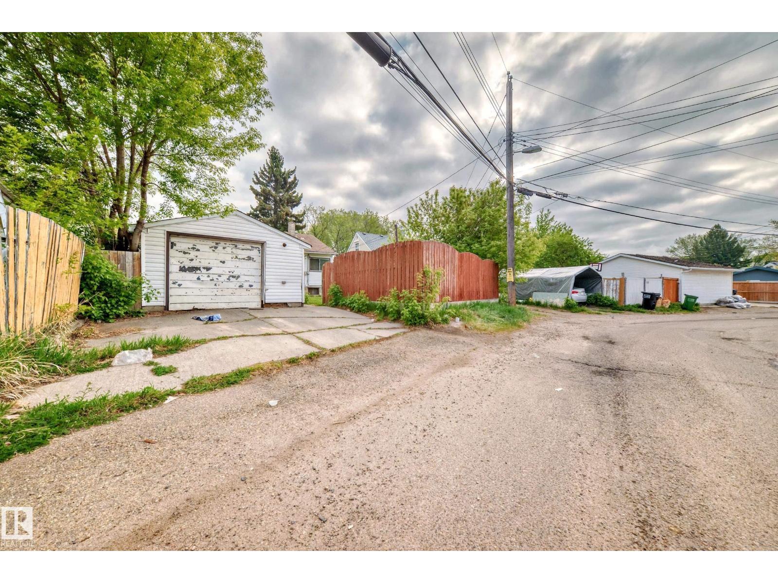 13003 Sherbrooke Av Nw, Edmonton, Alberta  T5L 4E6 - Photo 43 - E4486128